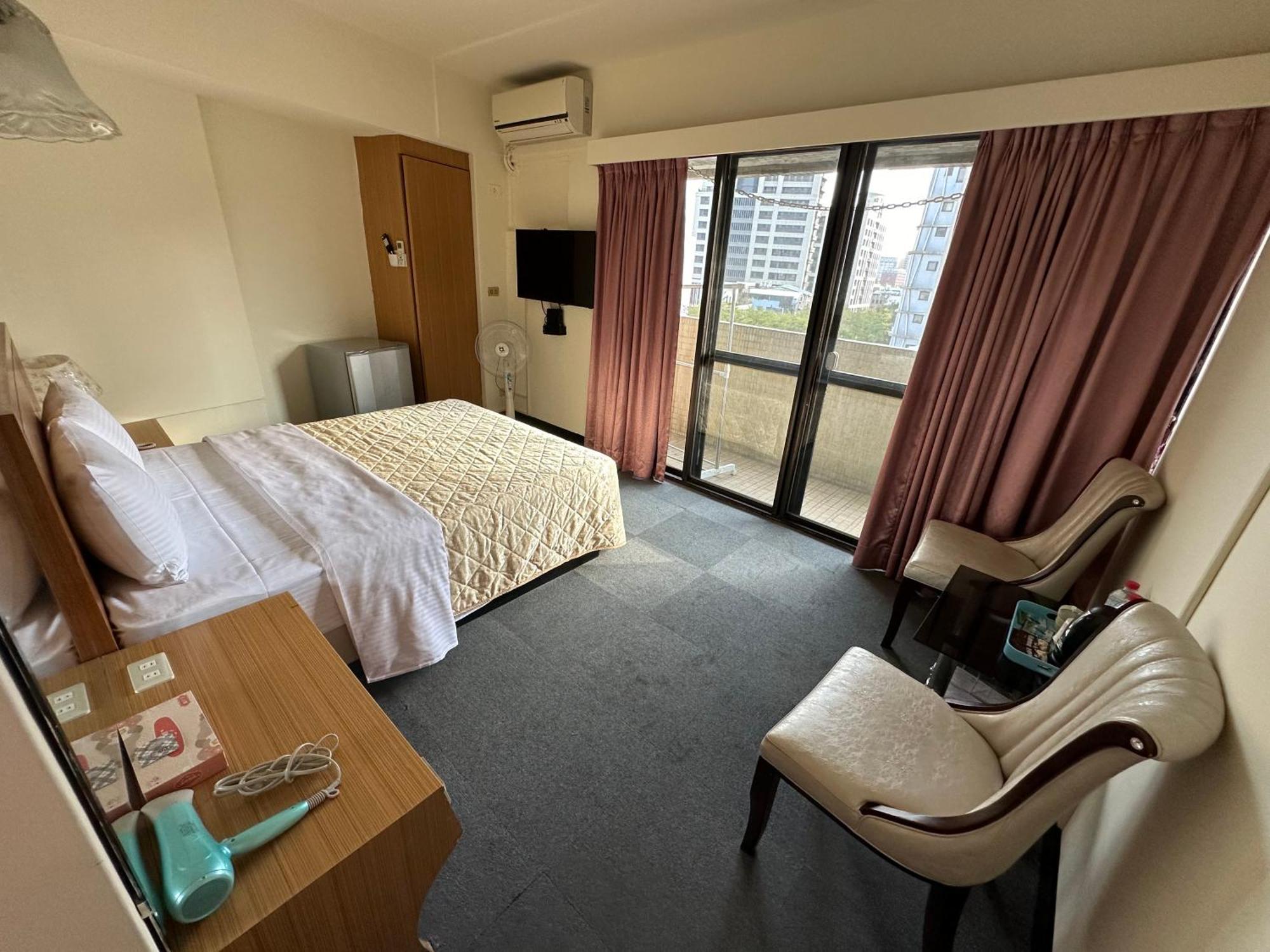 Chian Huei Business Hotel Тайпей Екстериор снимка