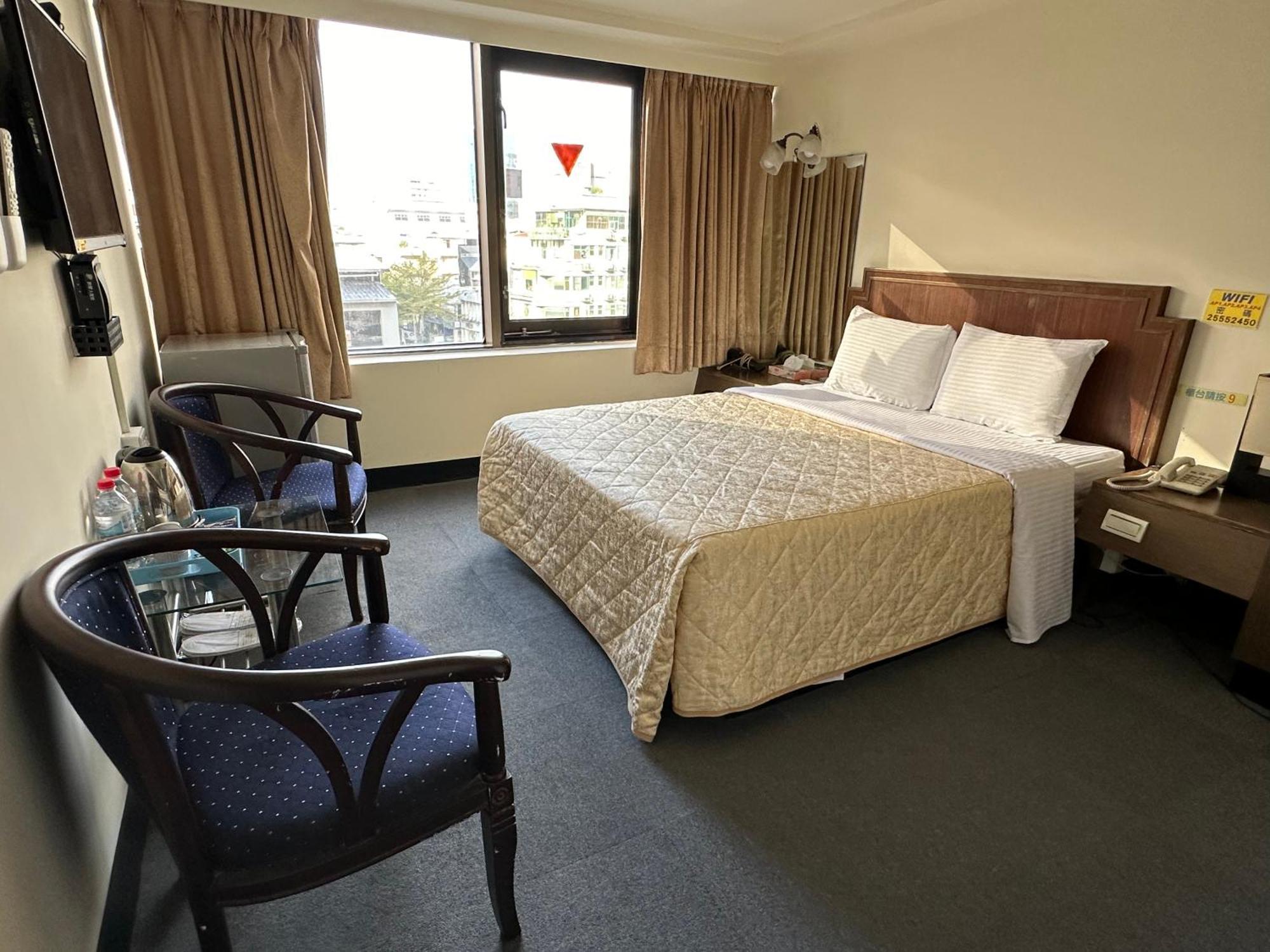 Chian Huei Business Hotel Тайпей Екстериор снимка