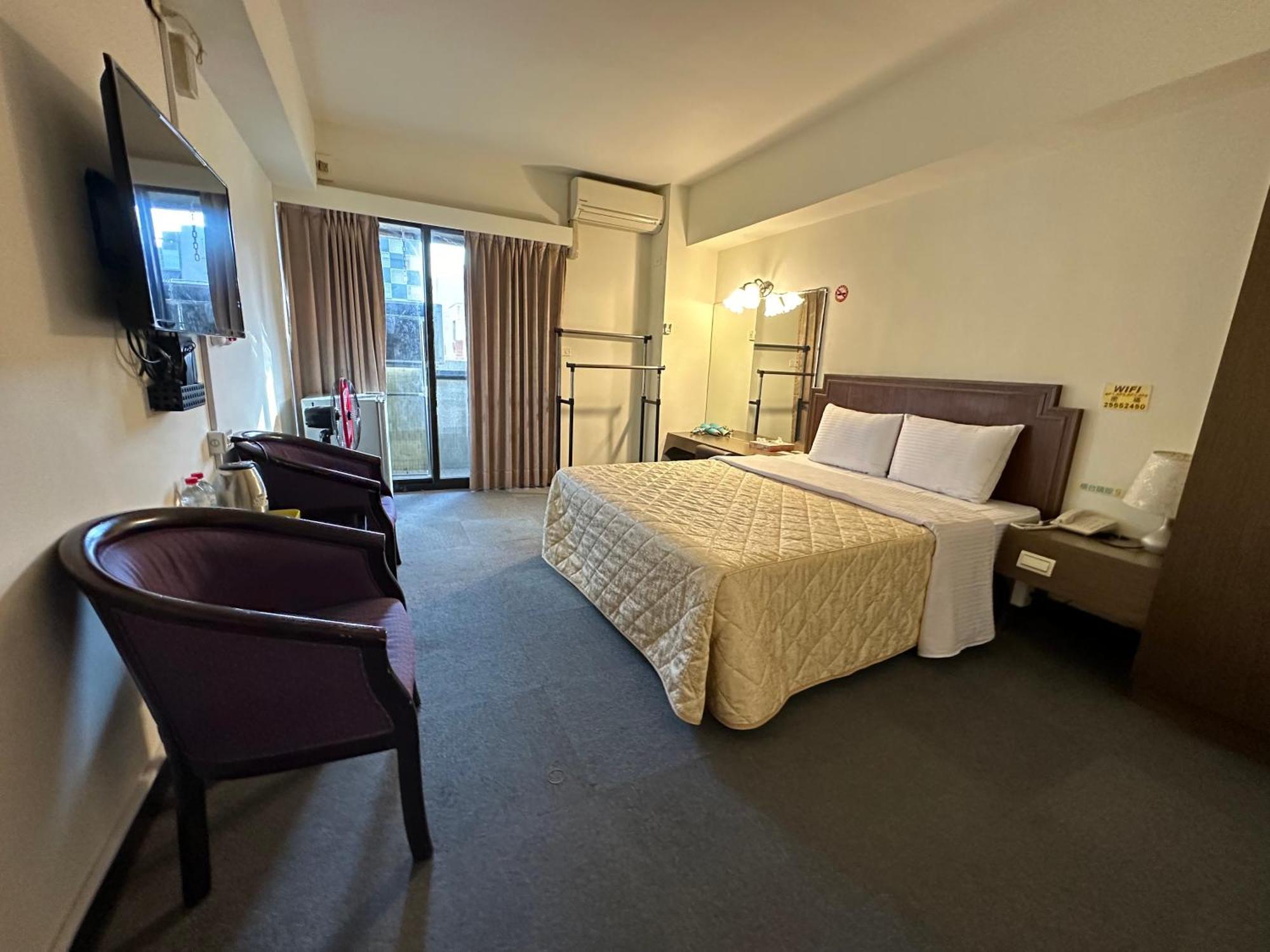 Chian Huei Business Hotel Тайпей Екстериор снимка