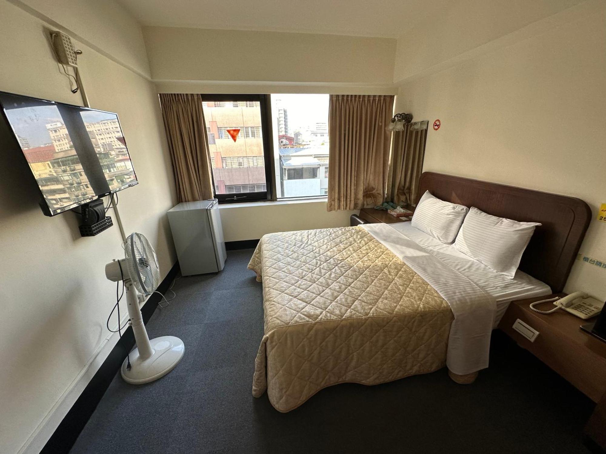 Chian Huei Business Hotel Тайпей Екстериор снимка