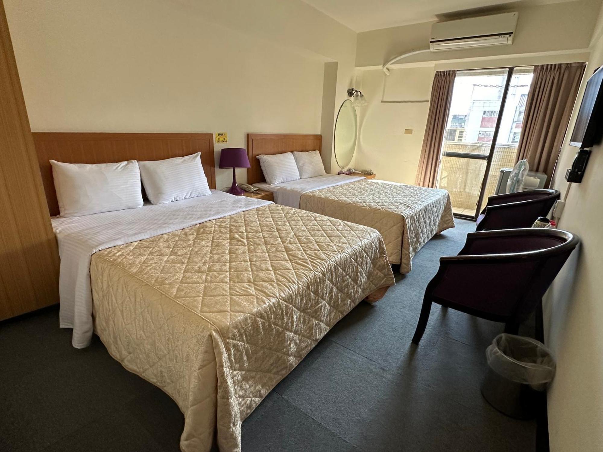 Chian Huei Business Hotel Тайпей Екстериор снимка