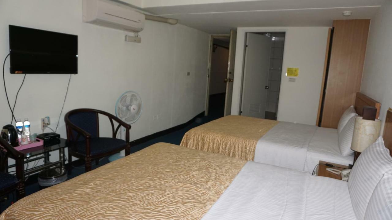 Chian Huei Business Hotel Тайпей Екстериор снимка