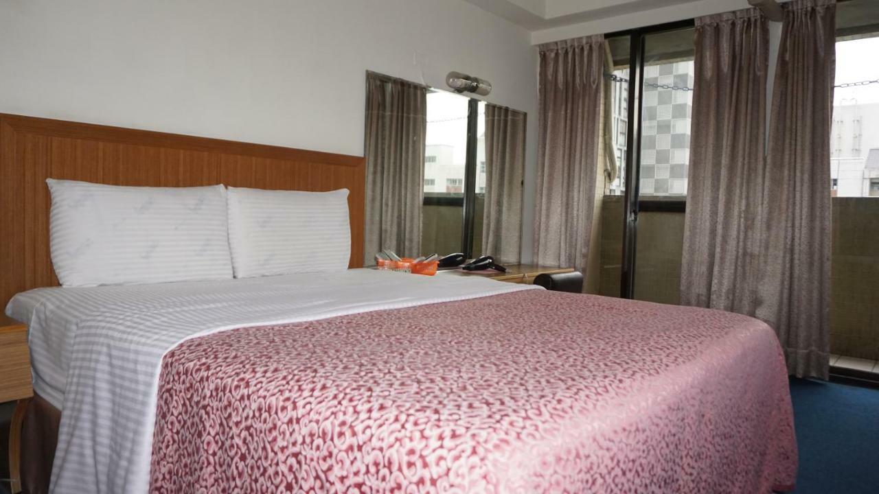 Chian Huei Business Hotel Тайпей Екстериор снимка